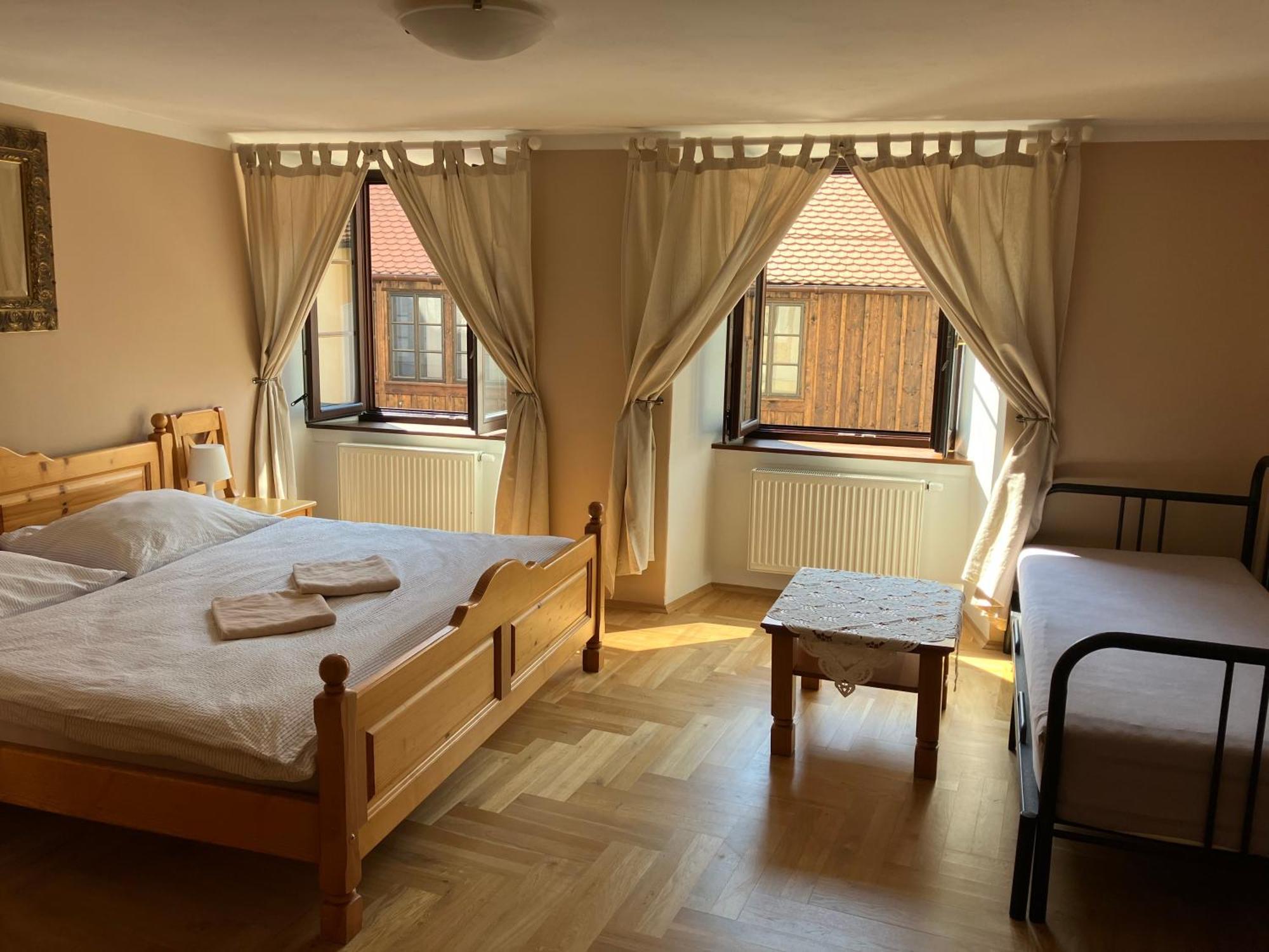 乌米拉库膳食公寓 Český Krumlov 外观 照片