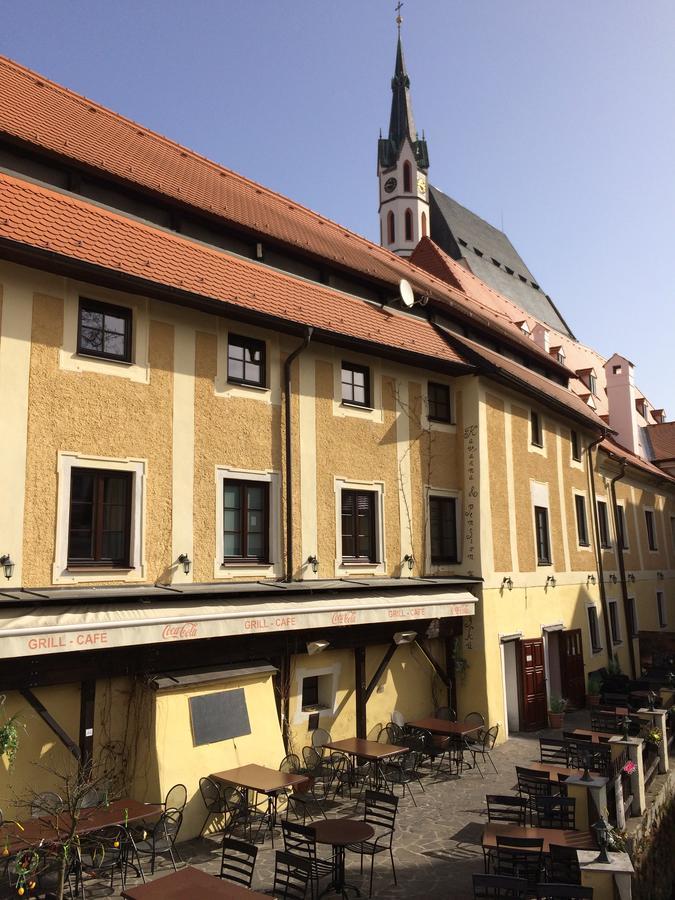 乌米拉库膳食公寓 Český Krumlov 外观 照片